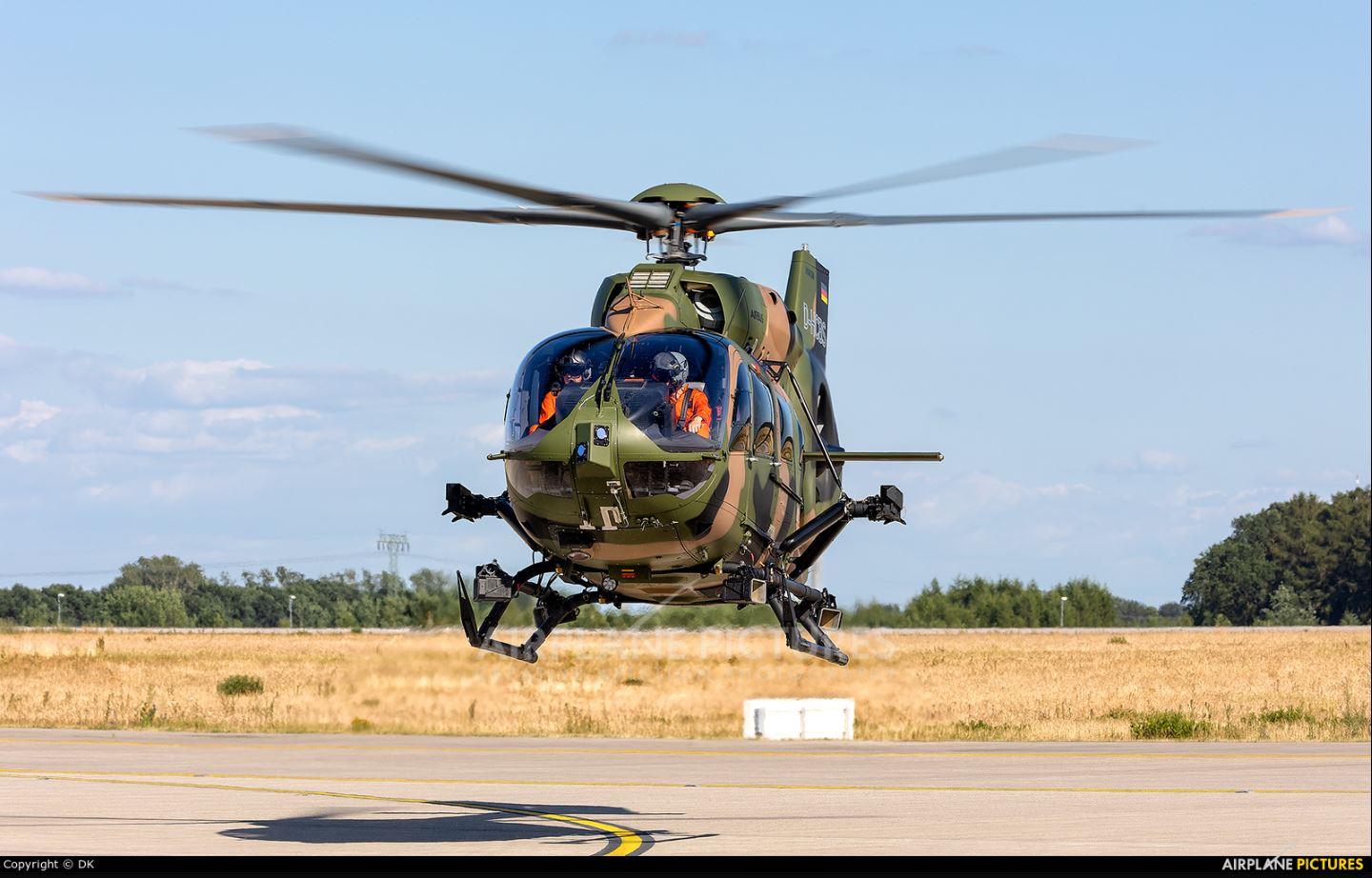 Η Γαλλία προχώρησε στην προμήθεια 42 ελαφρών ελικοπτέρων H-145M