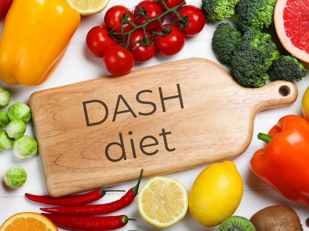 Δίαιτα DASH: Η διατροφή που «ρίχνει» την πίεση και βοηθά στην απώλεια βάρους – Τι περιέχει