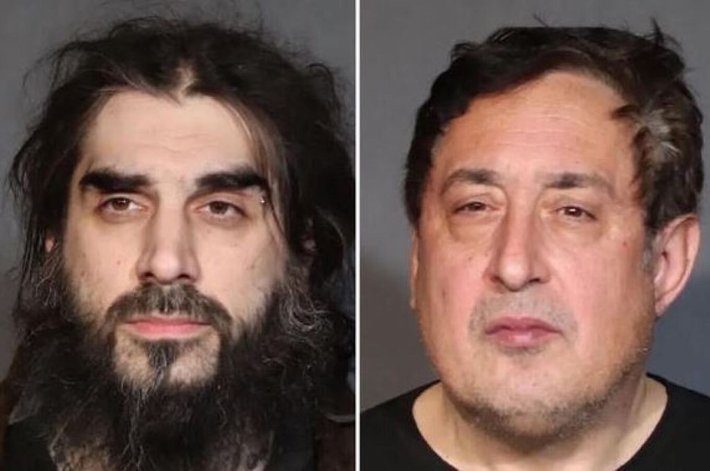 ΝΥ: Με 130 κατηγορίες και 25 χρόνια φυλάκισης αντιμέτωπα τα αδέρφια ομογενών για το οπλοστάσιο