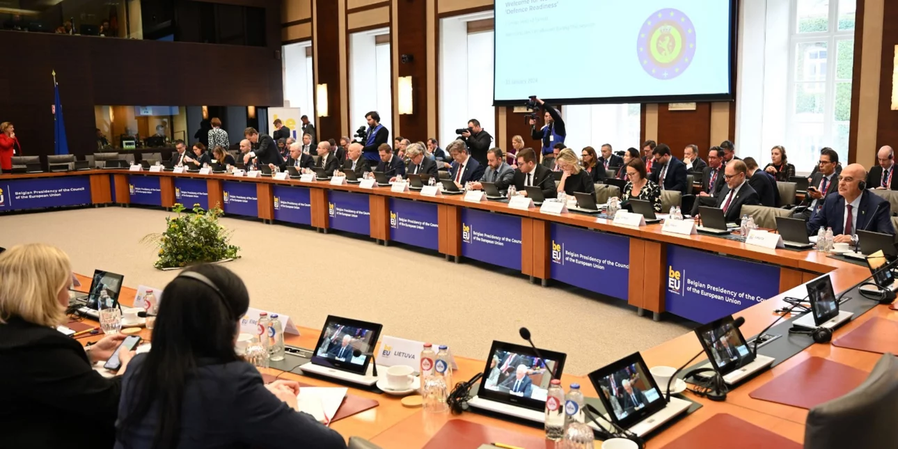 Στη Λάρισα το ευρωπαϊκό στρατηγείο της επιχείρησης κατά των Χούθι – Έγινε δεκτή η πρόταση του Ν.Δένδια