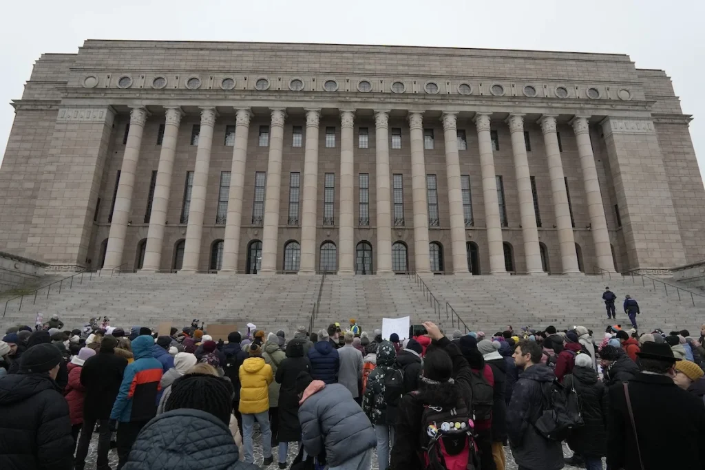 Φινλανδία: «Χάος» εξαιτίας μεγάλης απεργίας κατά της εργασιακής μεταρρύθμισης