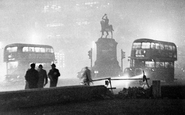 Λονδίνο: Όταν μια ομίχλη σκότωσε 12.000 ανθρώπους – Κράτησε σχεδόν μια εβδομάδα