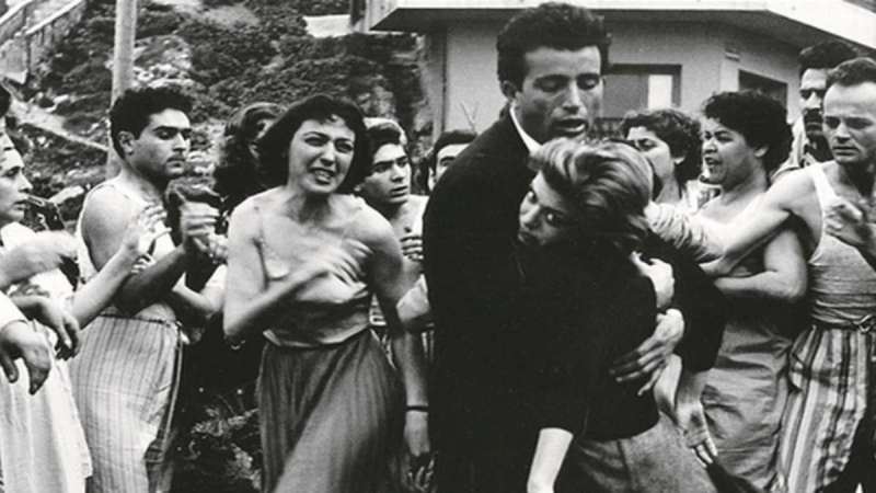 Εσύ ήξερες πού γυρίστηκε η θρυλική σκηνή «φύγε Στέλλα κρατάω μαχαίρι»;