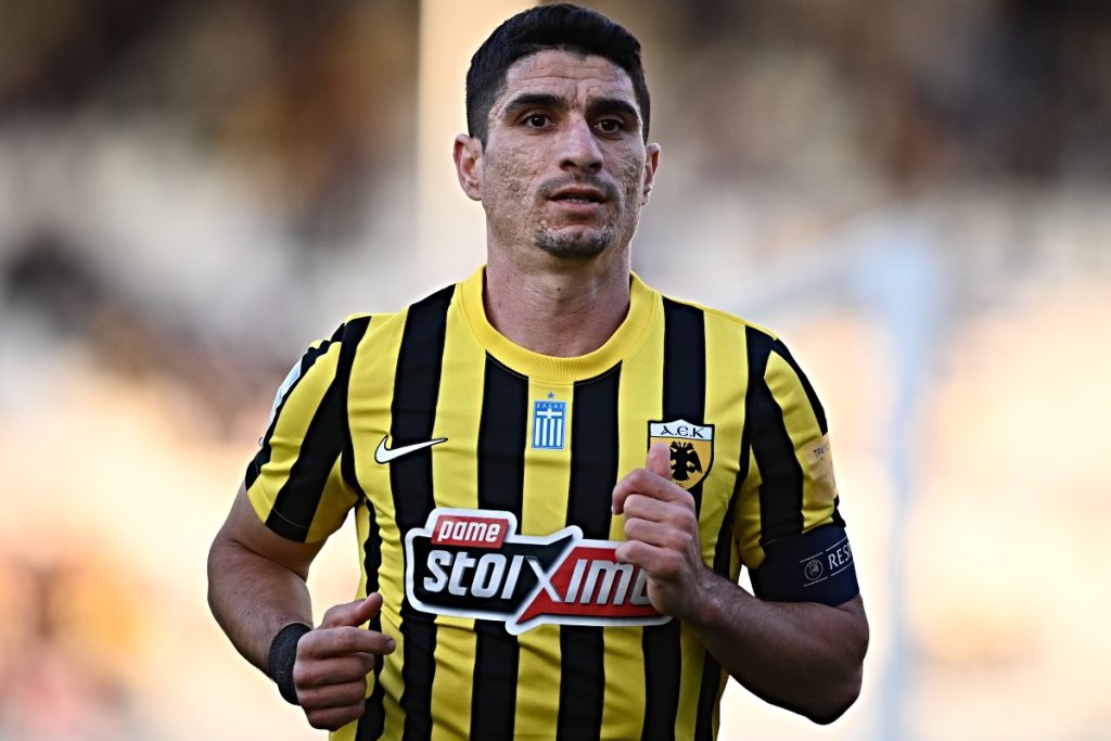 Π.Μάνταλος: «Θέλω να τελειώσω την ποδοσφαιρική μου καριέρα με την φανέλα της ΑΕΚ» (βίντεο)