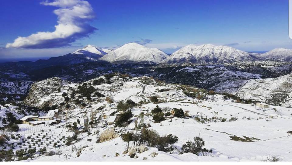Εντυπωσιακές εικόνες από τα χιονισμένα βουνά της Κρήτης όπως φαίνονται από δορυφόρο (φωτο)