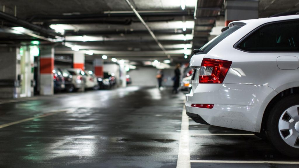 Δείτε ποια αυτοκίνητα απαγορεύεται να εισέρχονται σε υπόγεια parking