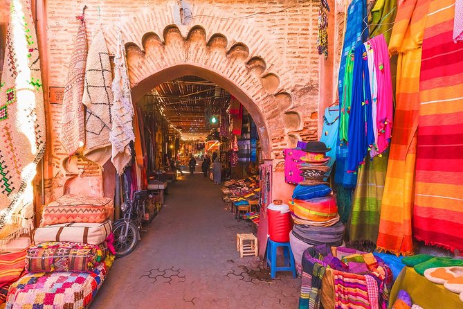 Μαρακές: Όλα όσα αξίζει να κάνετε σε ένα ταξίδι στην «Κόκκινη Πόλη»