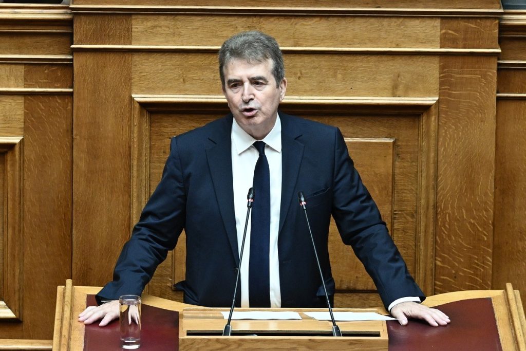 Μ.Χρυσοχοΐδης για έκρηξη στη Σταδίου: «Δεν πρόκειται να αφήσουμε την τρομοκρατία να αναβιώσει»