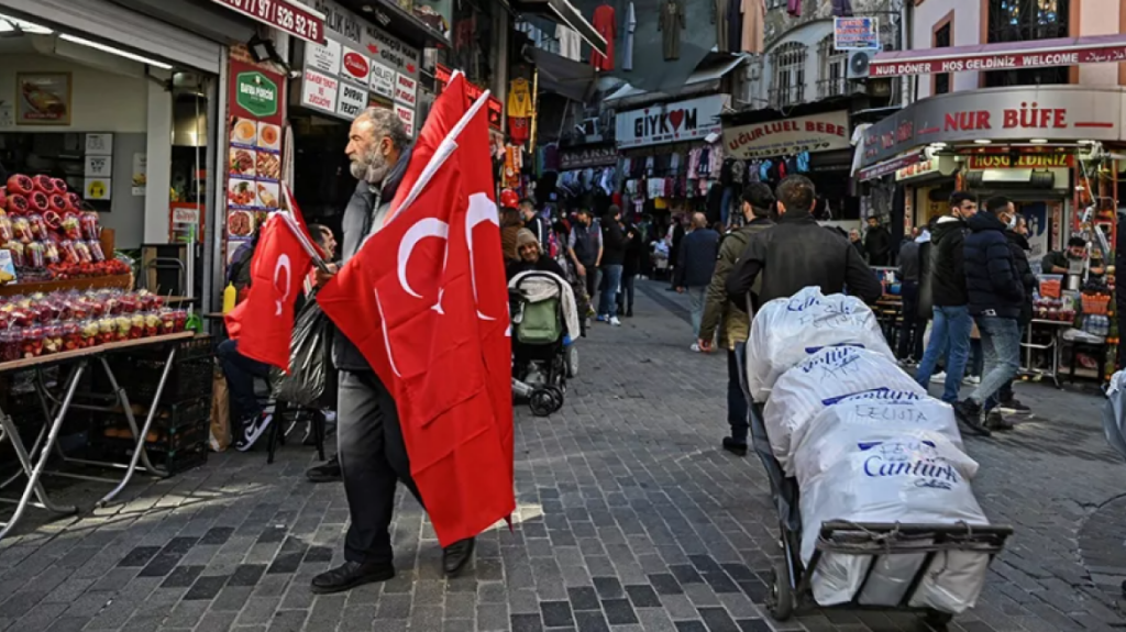 Τουρκία: Ο πληθωρισμός «εκτοξεύτηκε» στο 65% τον Ιανουάριο