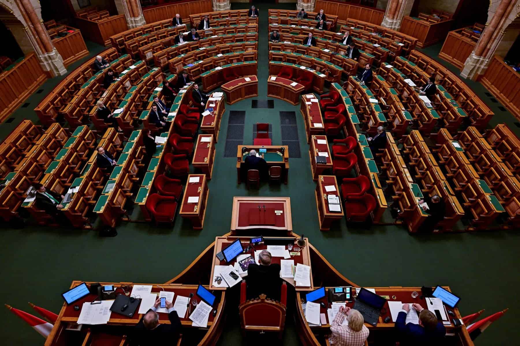 Συνεδριάζει σήμερα η Βουλή της Ουγγαρίας για την ένταξη της Σουηδίας στο ΝΑΤΟ