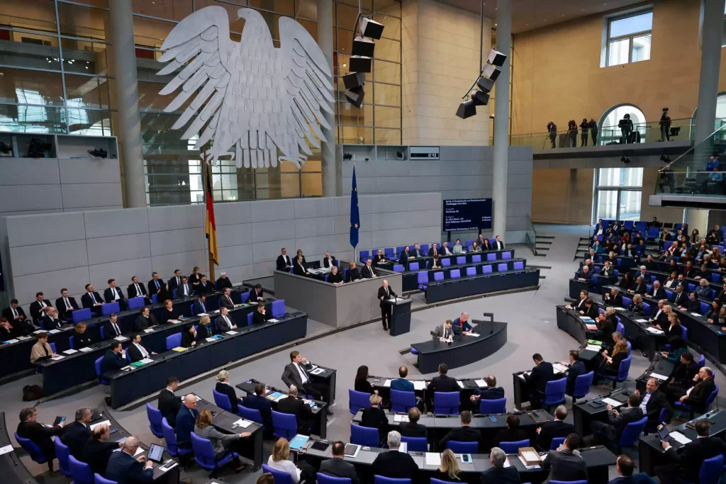 Γερμανία: Το Βερολίνο ετοιμάζεται για εθνικοποίηση της Rosneft Germany