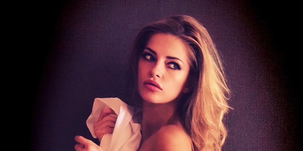 Γερμανίδα πριγκίπισσα φωτογραφήθηκε γυμνή για το Playboy: «Ο προ-προπάππος μου θα το ενέκρινε» (φωτο) 