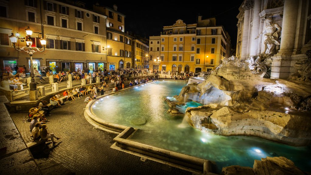 Αυτό είναι το τεράστιο χρηματικό ποσό που πέφτει στην Φοντάνα ντι Τρέβι κάθε χρόνο