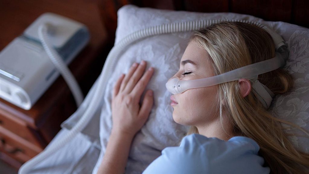 Αποφρακτική άπνοια ύπνου: Για ποιο λόγο αυξάνει τον κίνδυνο καρδιαγγειακών παθήσεων 