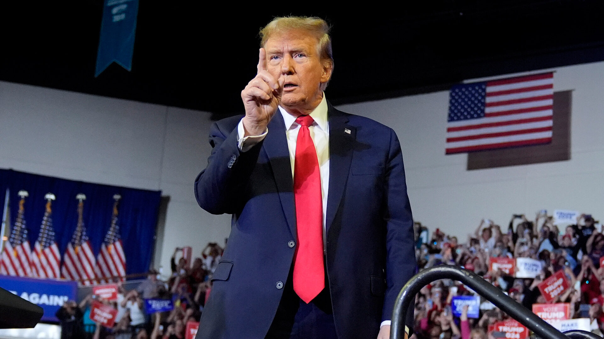 Ν.Τραμπ: «Όσα μέλη του ΝΑΤΟ δεν πληρώνουν δεν θα είχαν την προστασία μας – Ας τους έκανε ότι θέλει η Ρωσία»