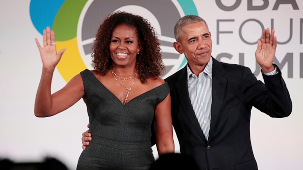 Πρώην σύμβουλος Ομπάμα:  «Πιο πιθανό να χορέψω στα Μπολσόι παρά να θέσει υποψηφιότητα για πρόεδρος η Μισέλ Ομπάμα»