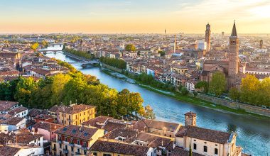 Βερόνα: Όλα όσα αξίζει να δείτε και να κάνετε στην πιο ρομαντική ιταλική πόλη
