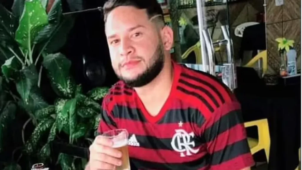 Βραζιλία: Βίντεο ντοκουμέντο από τη στιγμή που επιβάτης πλοίου κάνει επικίνδυνο άλμα – Ακρωτηριάστηκε το αριστερό του πόδι 