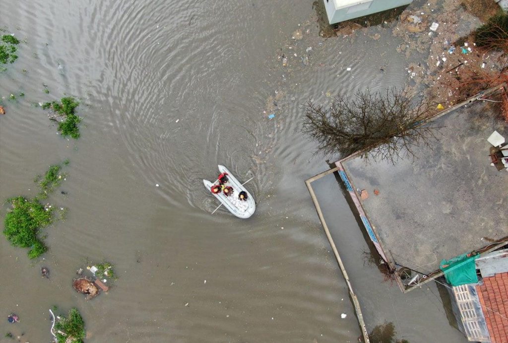 Αττάλεια: Πλημμύρες με έναν νεκρό και εκτεταμένες καταστροφές (βίντεο)
