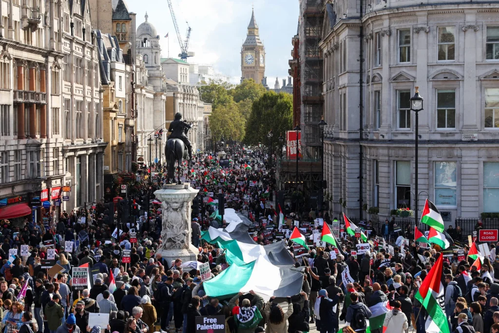Λονδίνο: Ένοχες για τρομοκρατία οι διαδηλώτριες που υποστήριζαν την Χαμάς