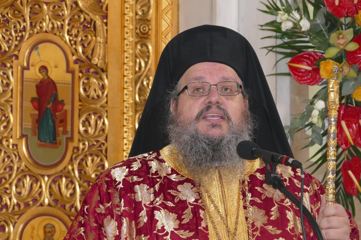 Μητρόπολη Λάρισας: Προσκαλεί τους πιστούς σε «πανστρατιά προσευχής» κατά της τεκνοθεσίας ανηλίκων παιδιών από ΛΟΑΤΚΙ+