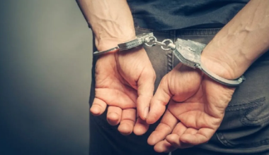 Συνελήφθη διαρρήκτης στο Κερατσίνι – Εισέβαλε σε σπίτι και επιχείρησε να βιάσει 28χρονη
