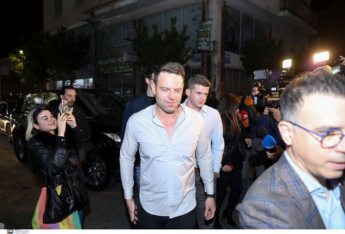 Σ.Κασσελάκης και Τ.Μακμπέθ χόρεψαν το τραγούδι της Κέιτι Πέρι «Firework» – Είναι το αγαπημένο των ΛΟΑΤΚΙ+ (φωτό, βίντεο)