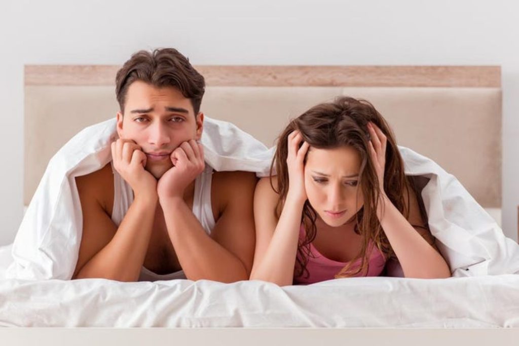 Πονοκέφαλος από το σεξ: Αυτές είναι οι αιτίες και οι παράγοντες κινδύνου – Οι δύο τύποι