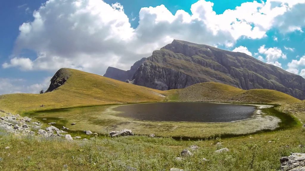 Δρακολίμνη Τύμφης: Ο προορισμός που μοιάζει σα να έχει βγει από κάποιο παραμύθι (φώτο)