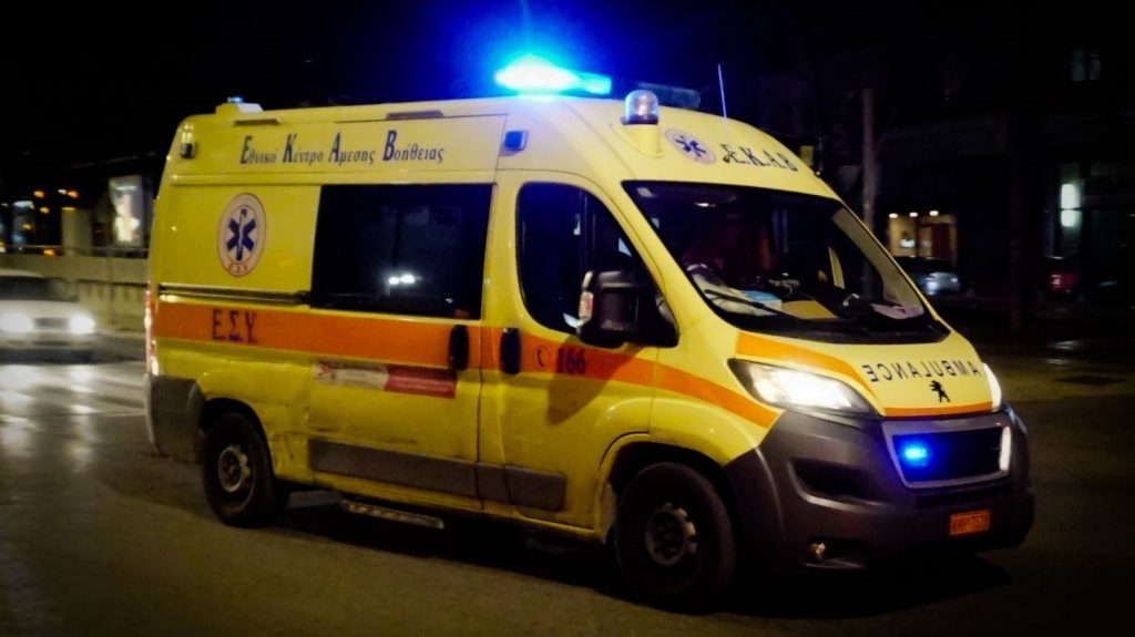 Επεισόδιο μεταξύ ανηλίκων στη Λάρισα – Μεταφέρθηκε στο νοσοκομείο η μία μαθήτρια
