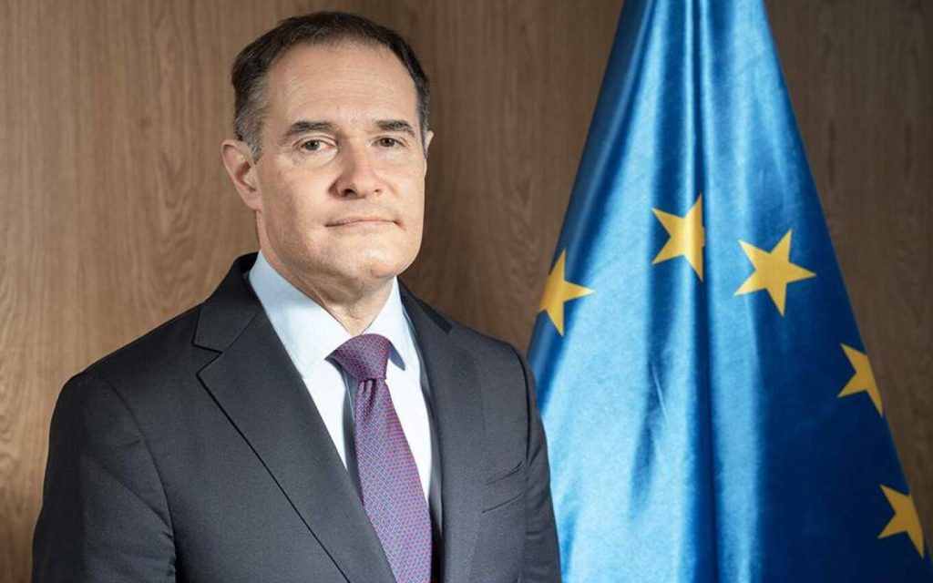 Ο πρώην διοικητής της FRONTEX υποψήφιος με την Λεπέν για τις ευρωεκλογές: «Με πίεζαν να παραιτηθώ επειδή ήθελα έλεγχο συνόρων»