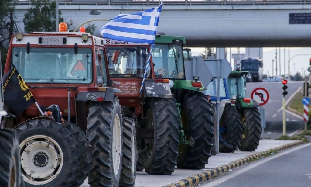 Τα έκτακτα μέτρα της Τροχαίας για την έλευση των αγροτών με τα τρακτέρ τους στην Αθήνα