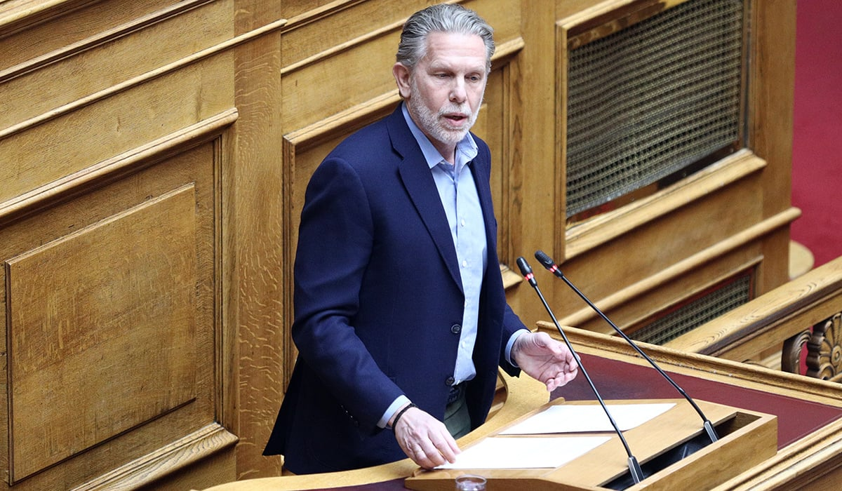 Π.Γερουλάνος: «Οι τράπεζες σας κάνουν ότι θέλουν – Πιαστήκατε με τη γίδα στην πλάτη για τις χρεώσεις στο IRIS!»