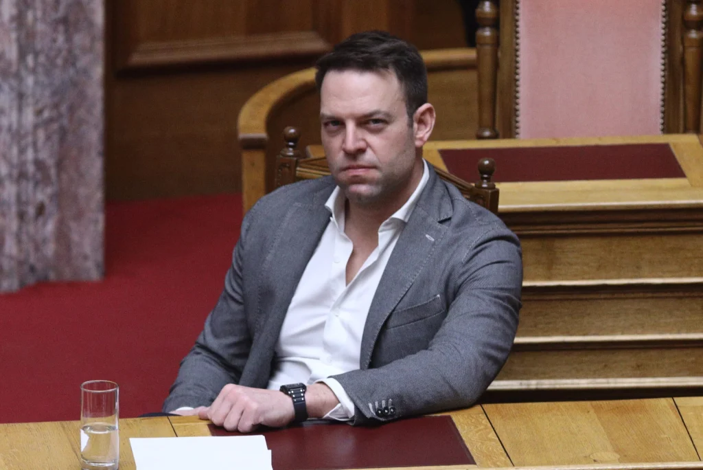 Στελέχη ΣΥΡΙΖΑ: «Ο Σ.Κασσελάκης θα κριθεί στις ευρωεκλογές – Δεν δίνουμε λευκή επιταγή σε κανέναν»