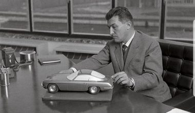 Φερούτσιο Λαμποργκίνι: Σαν σήμερα πέθανε ο δημιουργός της πασίγνωστης μάρκας πολυτελών αυτοκινήτων – Η πορεία του