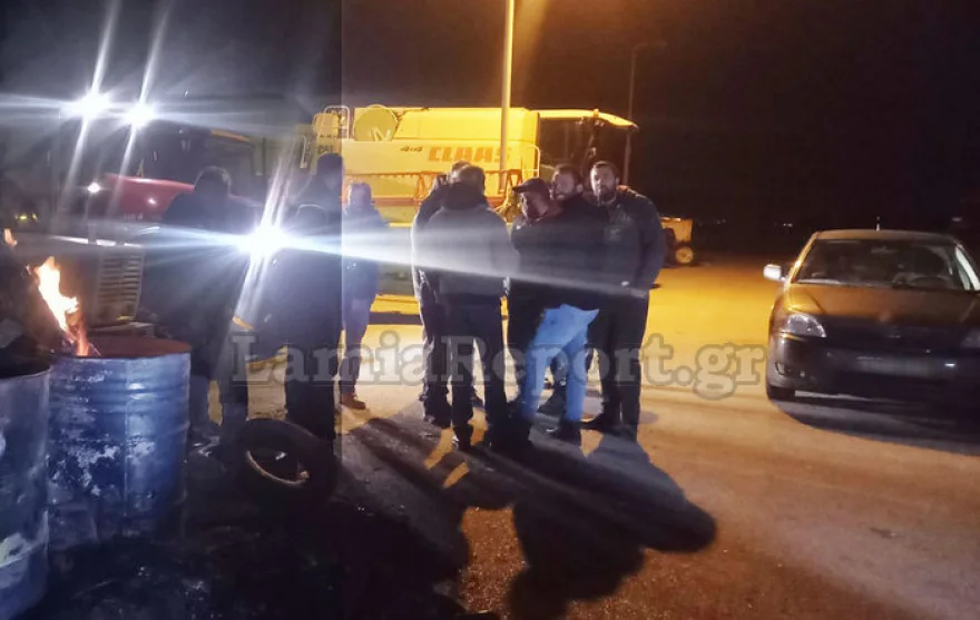 Συνεχίζονται οι κινητοποιήσεις των αγροτών – Επέστρεψαν στα μπλόκα της Φθιώτιδας