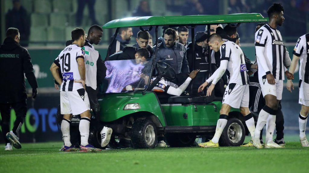 Ραχμάν Μπάμπα μετά τον τραυματισμό του στη Λεωφόρο: «Ήταν ένα δύσκολο βράδυ, όμως σύντομα θα τρέχω ξανά πάνω-κάτω»