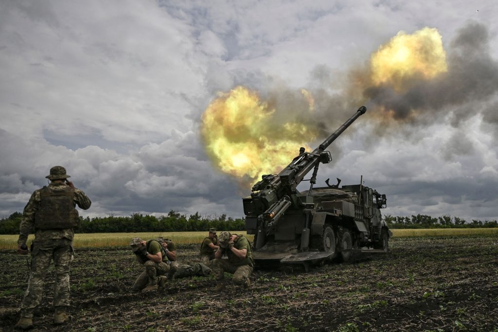 Οι Ουκρανοί σε δύο μήνες θα έχουν πλήρως ξεμείνει από βλήματα Πυροβολικού!