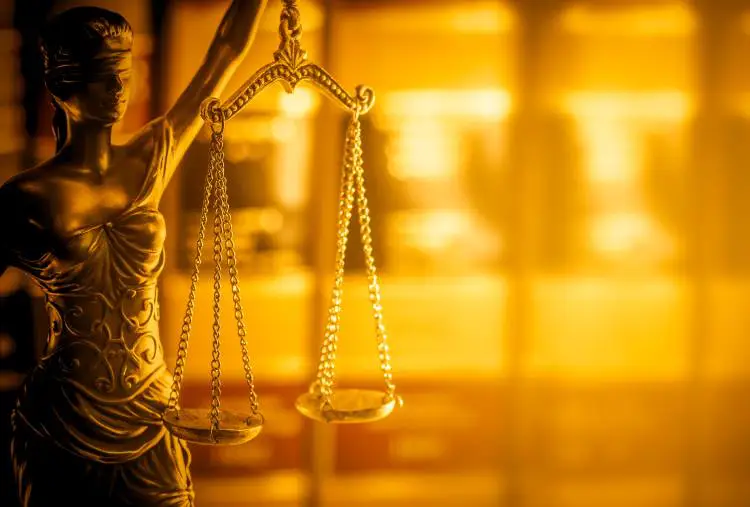 Δικαστική απόφαση-σταθμός: Καταδικάστηκε δημοτική επιχείρηση ως υπεύθυνη για τον θάνατο 41χρονης ΑμεΑ λόγω… μπούλινγκ!