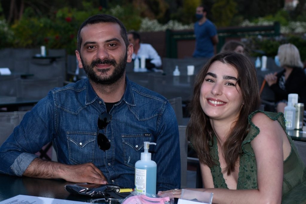 Παλλήνη: Διαρρήκτες «μπούκαραν» στο σπίτι του Λεωνίδα Κουτσόπουλου – Άρπαξαν χρήματα και πανάκριβο ρολόι