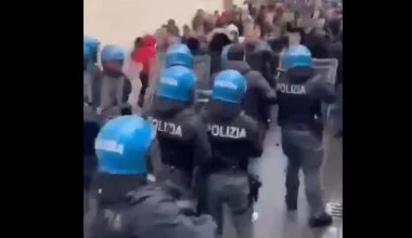 Ιταλία: Επεισόδια ανάμεσα σε αστυνομικούς και φοιτητές σε πορεία υπέρ των Παλαιστινίων (βίντεο) 