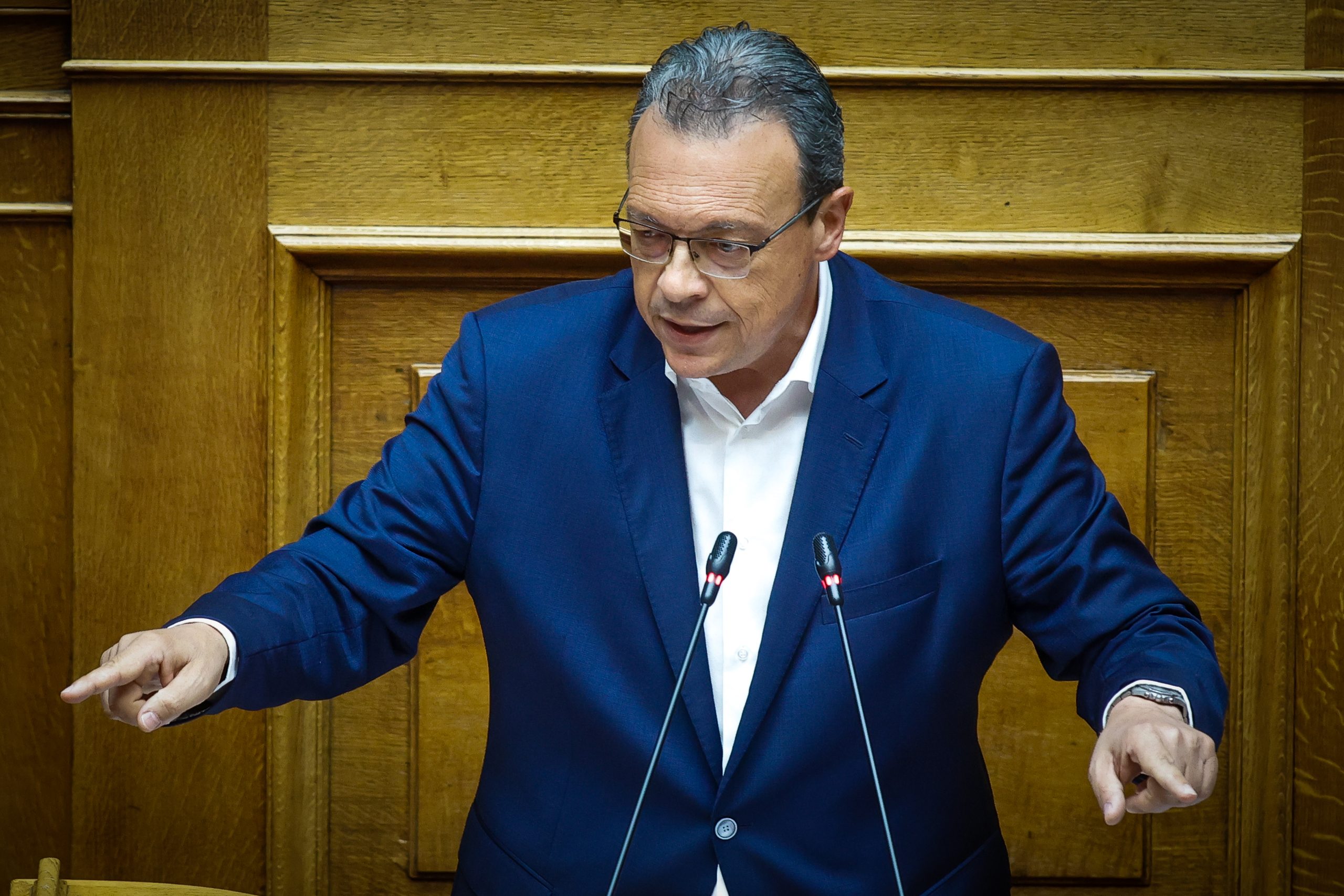 ΣΥΡΙΖΑ: Αναβολή των εσωκομματικών εκλογών ζητά ο Σ.Φάμελλος