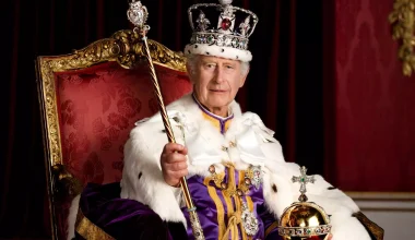 Mirror: «Ο βασιλιάς Κάρολος είναι σε πολύ σοβαρή κατάσταση – Πολύ επιθετικός ο καρκίνος»