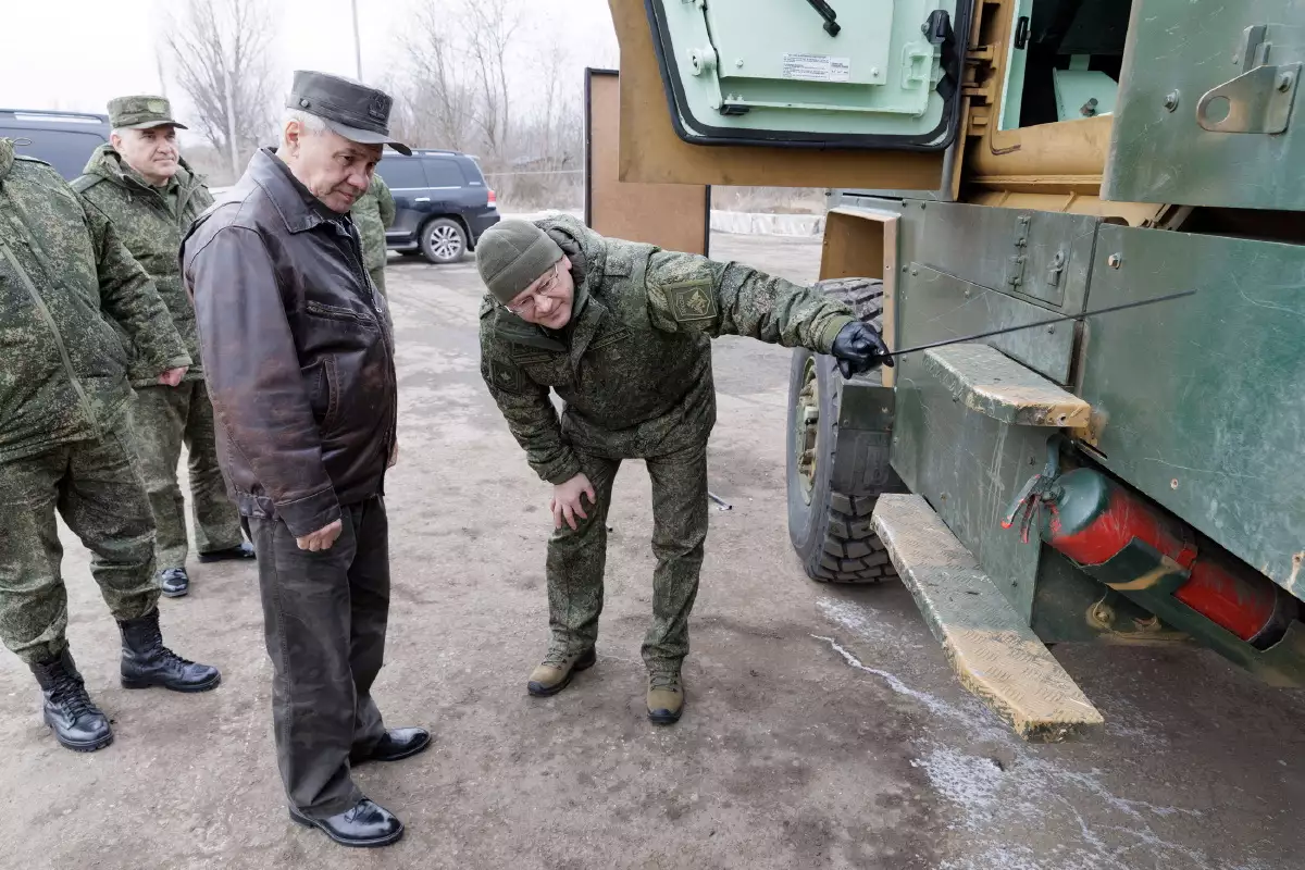 Ρωσικά στρατεύματα στην Ουκρανία επισκέφθηκε ο Σ.Σοϊγκού