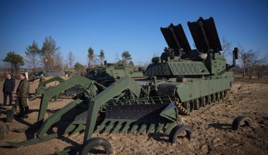 Οι Ρώσοι κατέστρεψαν για πρώτη φορά αμερικανικό M1150 – Ανήκει στην «οικογένεια» των Μ1Α1 Αbrams