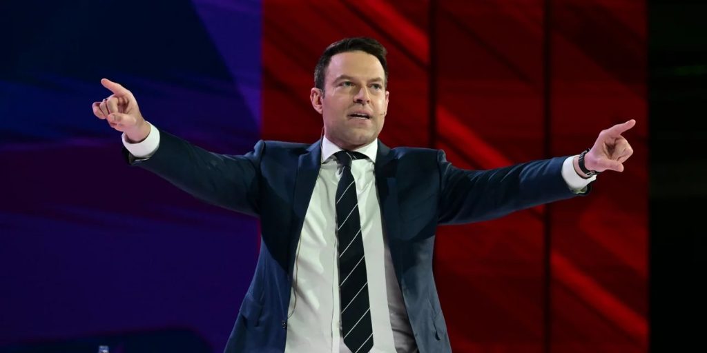 «Όχι παιδιά, η ζημιά έγινε και δεν φταίω εγώ»: Η στιγμή που σύνεδροι λένε στον Σ.Κασσελάκη να μην πάει σε εκλογές (βίντεο)