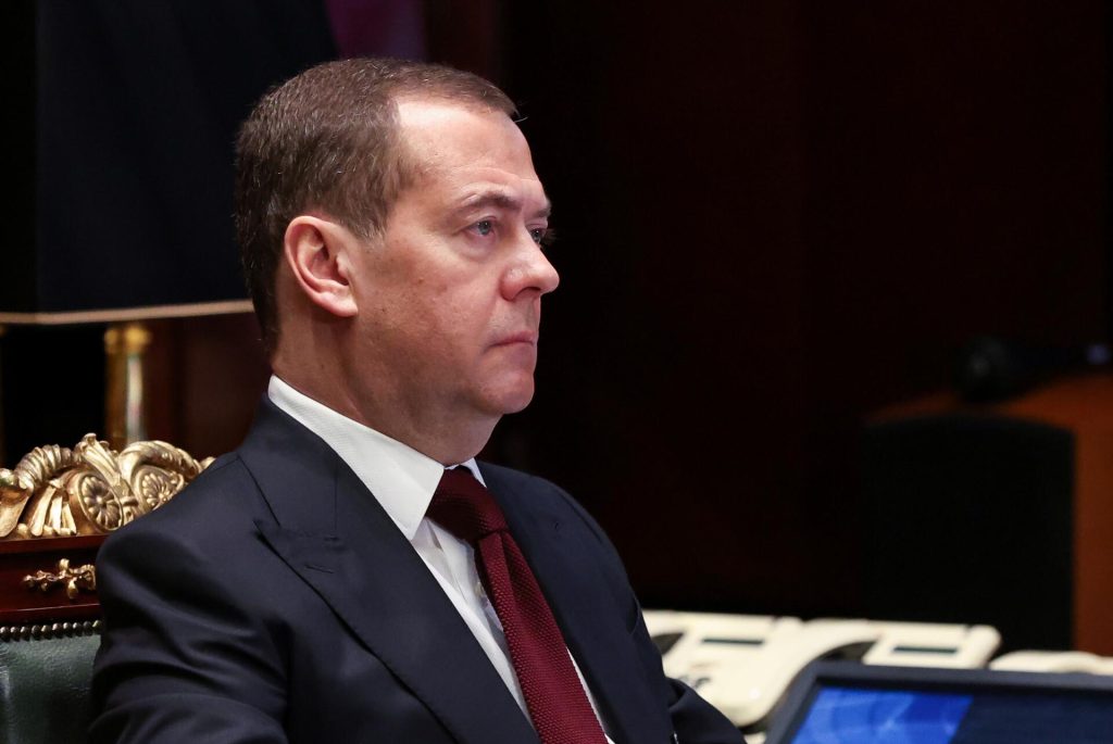 Ν.Μεντβέντεφ: «Η Ρωσία θα πάρει εκδίκηση για τις νέες δυτικές κυρώσεις»