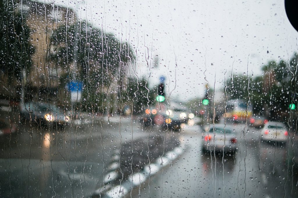 Η ΕΜΥ επικαιροποίησε το έκτακτο δελτίο επιδείνωσης του καιρού – «Έρχονται» βροχές και καταιγίδες