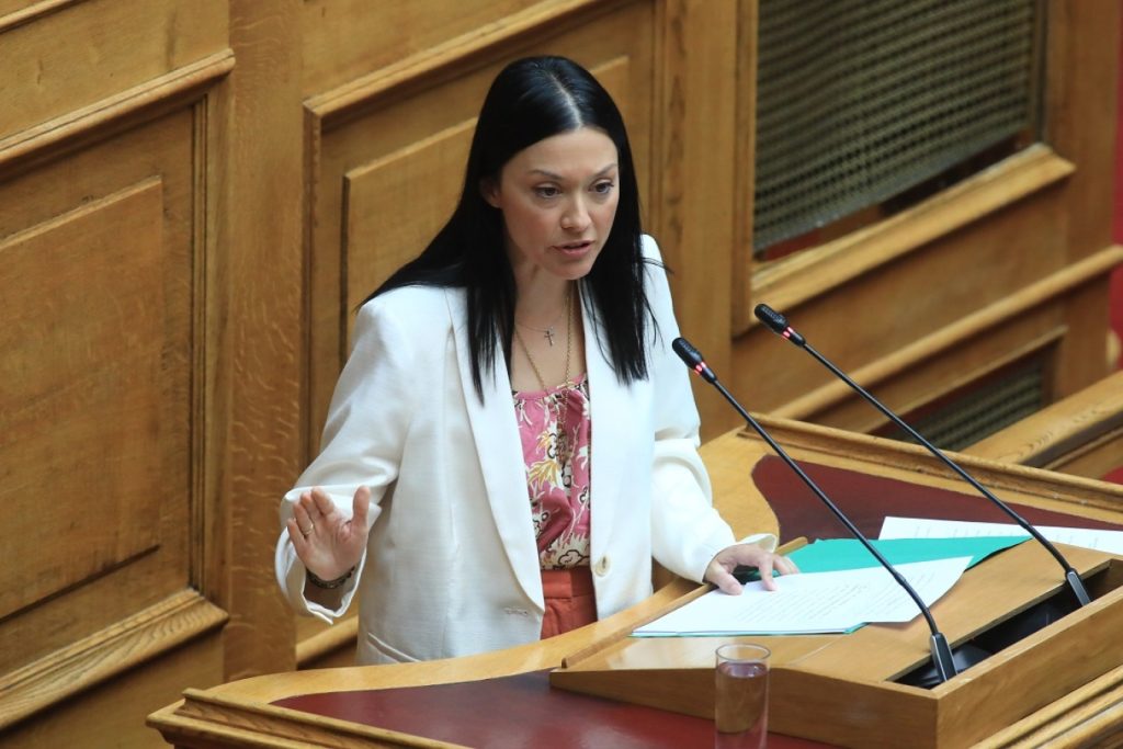 Αποφασισμένη να ψηφίσει υπέρ των μη κρατικών Πανεπιστημίων η Ν.Γιαννακοπούλου