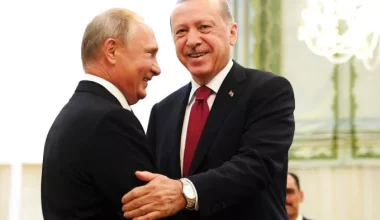 Κρεμλίνο: «Ο Β.Πούτιν δεν θα επισκεφθεί την Τουρκία πριν τις προεδρικές εκλογές»